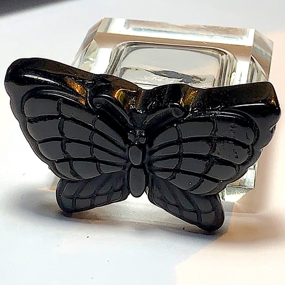 BUTTERFLY 🦋 BLACK OBSIDIAN CARVED CRYSTAL - Picture 2 of 9